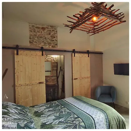 La Vigneronne Des Costieres Bed & Breakfast