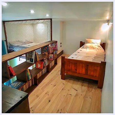 Bed & Breakfast La Vigneronne Des Costieres 4*