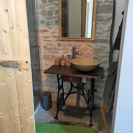 La Vigneronne Des Costieres 4*